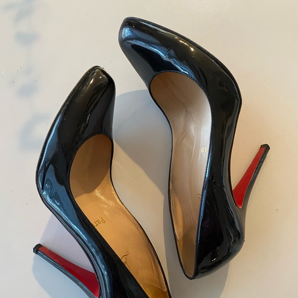 Christian Louboutin Pigalle Follies Pointed Toe